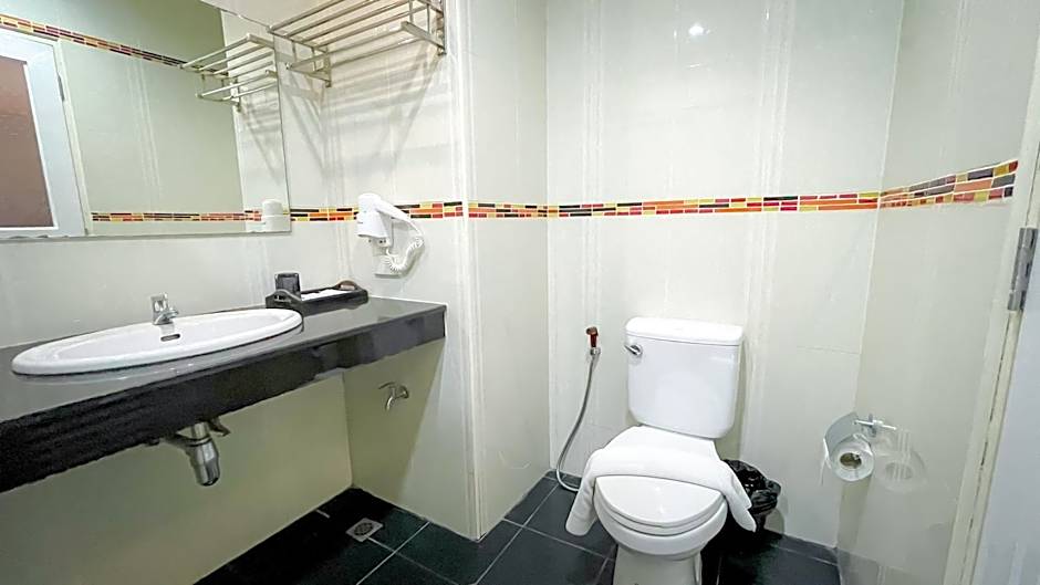 The S.G. Hotel (SHA Certified)