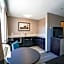 Best Western Plus Chocolate Lake Hotel