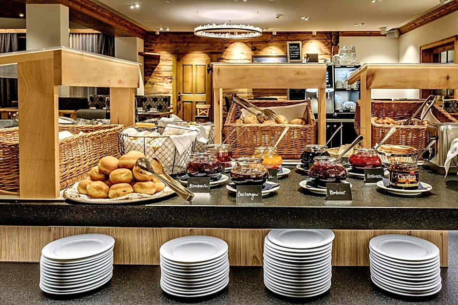 Golf- & Sporthotel Hof Maran