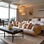 Hollywood Hills Hotel