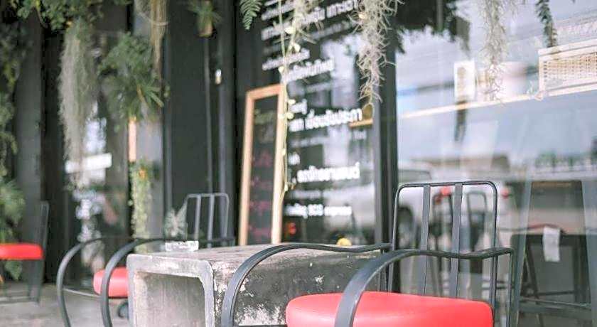 Journey Hostel Surat
