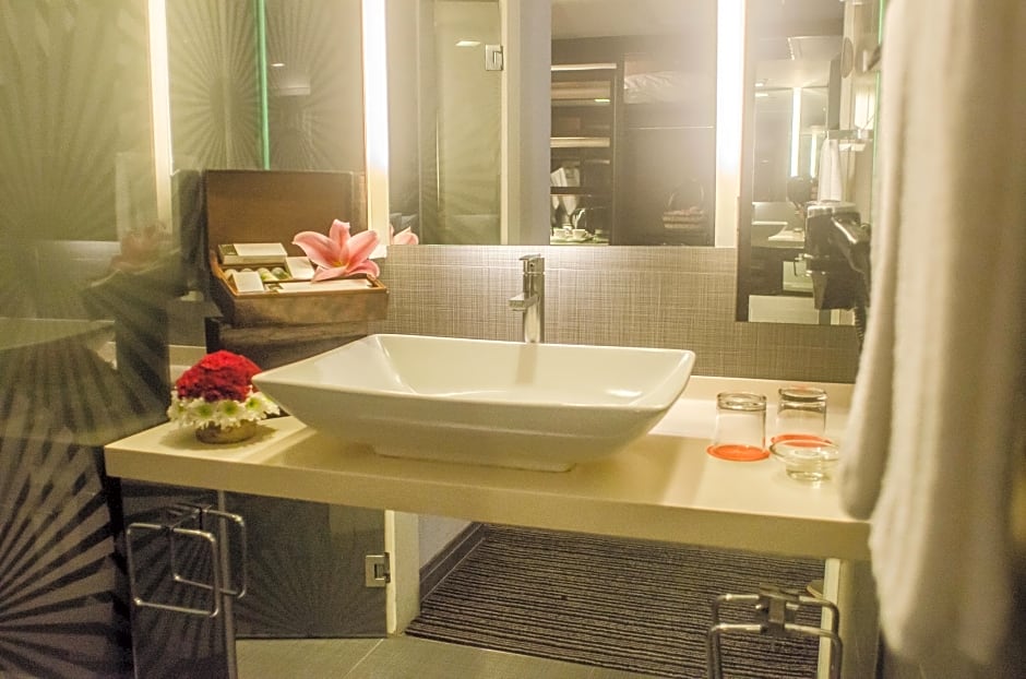 Midas Hotel and Casino