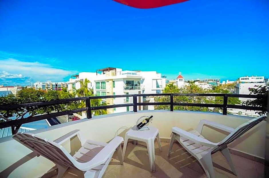 Encanto Riviera