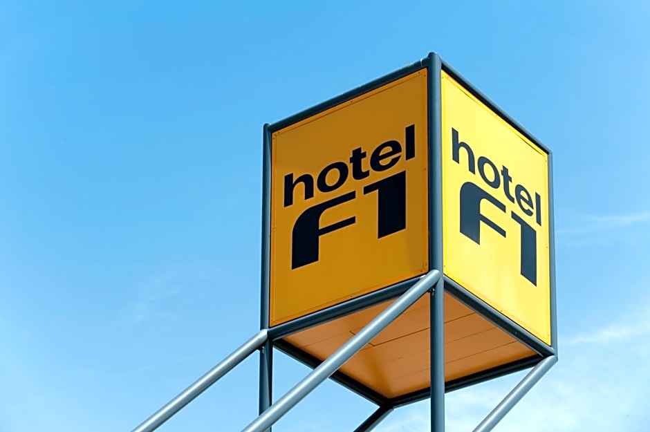 hotelF1 Villemomble
