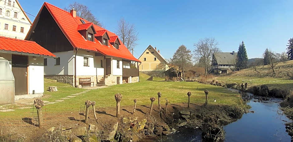 Chalupa U Studánky