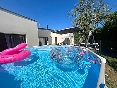 Quiniere - Entre Lac et Forêt - 25 m2 indépendant avec piscine