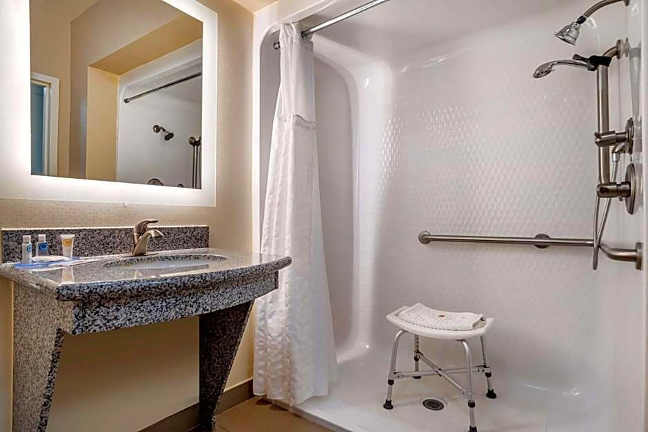 Comfort Suites Vicksburg