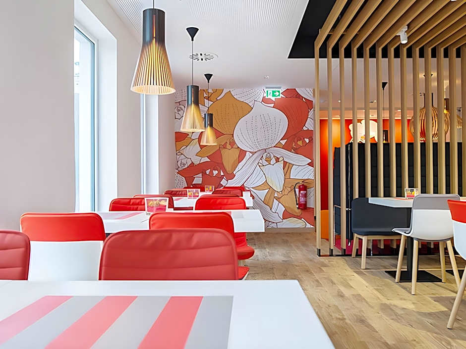 Serways Hotel Weisskirchen Nord