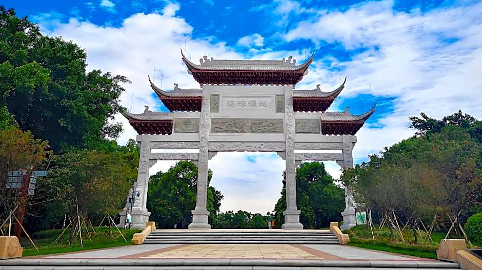 Guangzhou Grand View Golden Palace Apartment (free shuttle during Canton Fair)