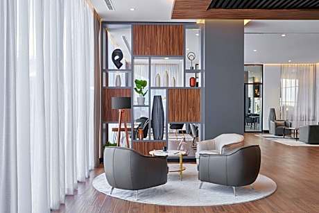 AC Larger Guest Room, Larger Guest room, 2 Double, City view