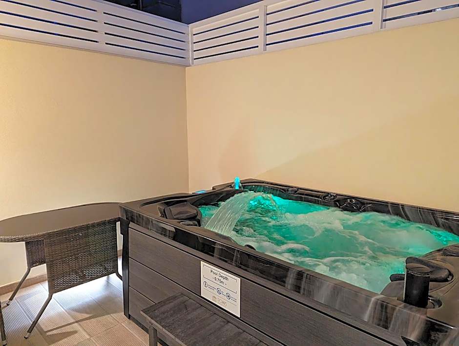 Domus Boutique Hotel