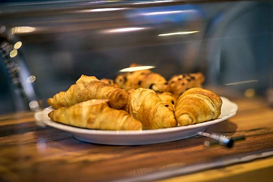 Airport-Hotel Fortuna