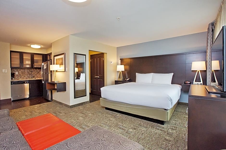 Staybridge Suites Austin South Interstate Hwy 35, an IHG Hotel