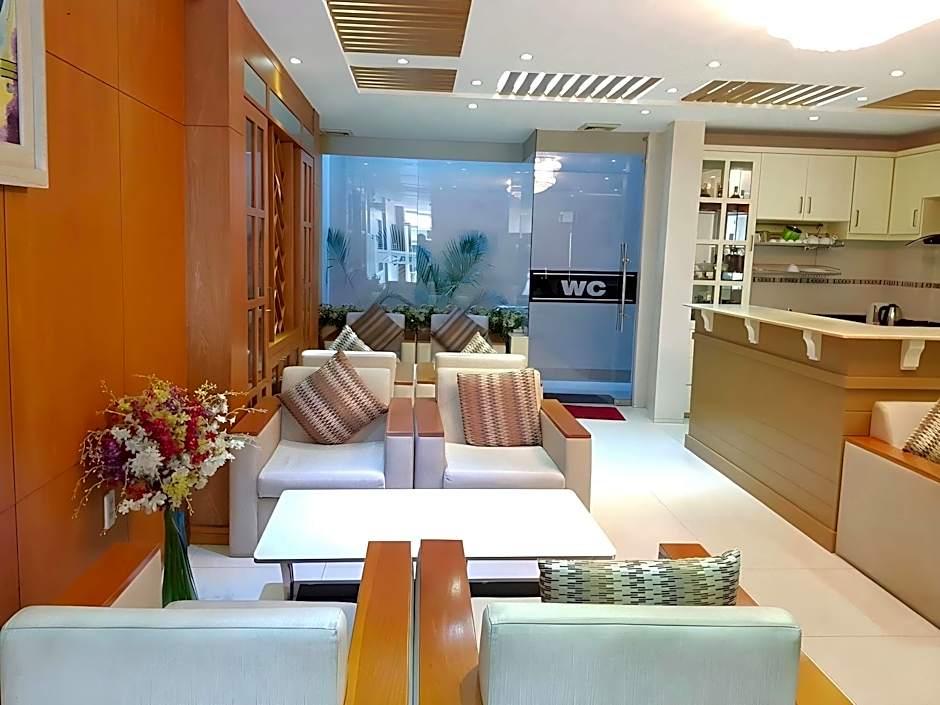 Van Ha Hotel Etown - Nhà Ga T3 Sân Bay TSN