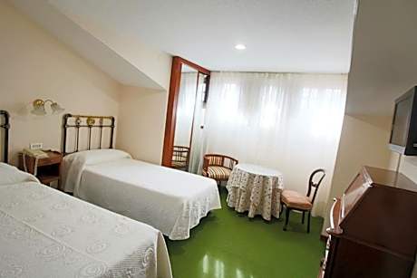 Economy Double or Twin Room - Attic