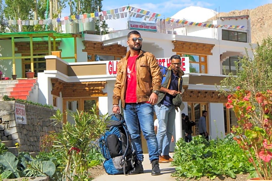 Glacier View Guest House