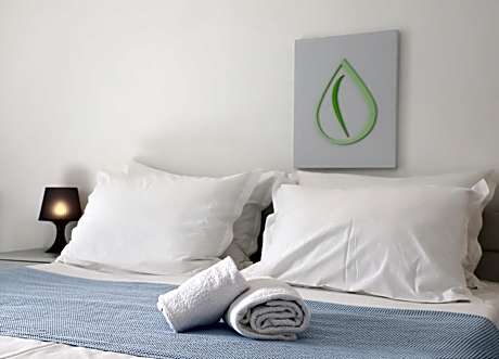 Classic Room with Mountain View