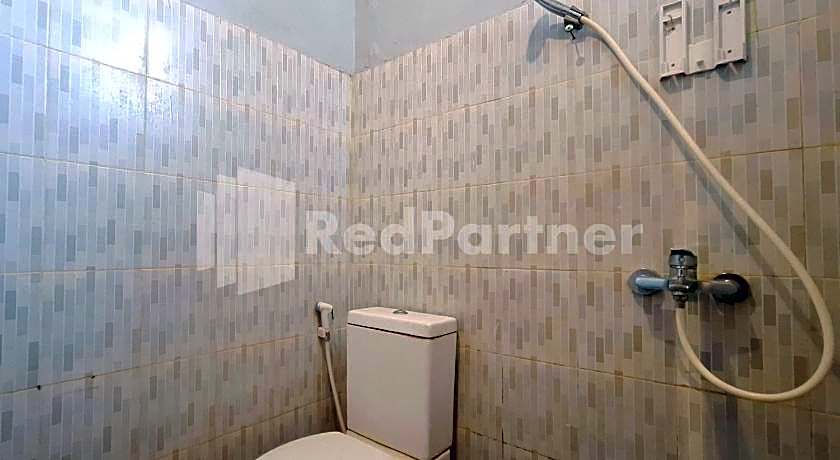 Nirvana Inn seturan Mitra RedDoorz