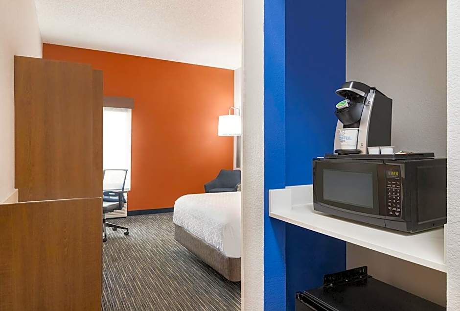 Holiday Inn Express Vero Beach-West By IHG