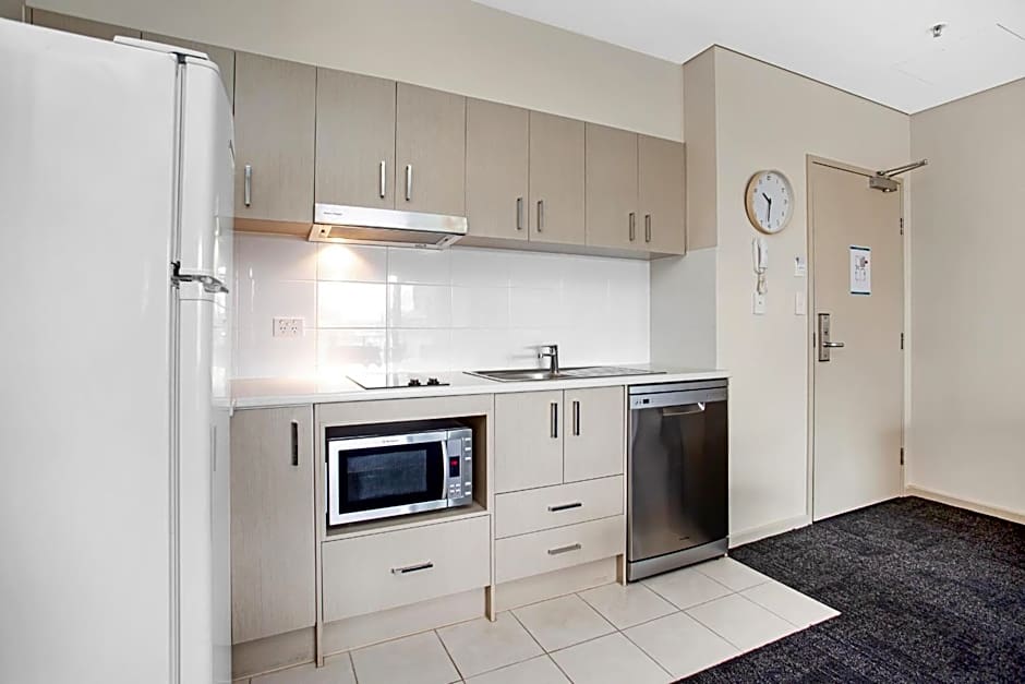 Hume Serviced Apartments