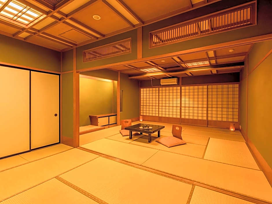 Ooedo Onsen Monogatari Premium Yoshinoya Irokuen