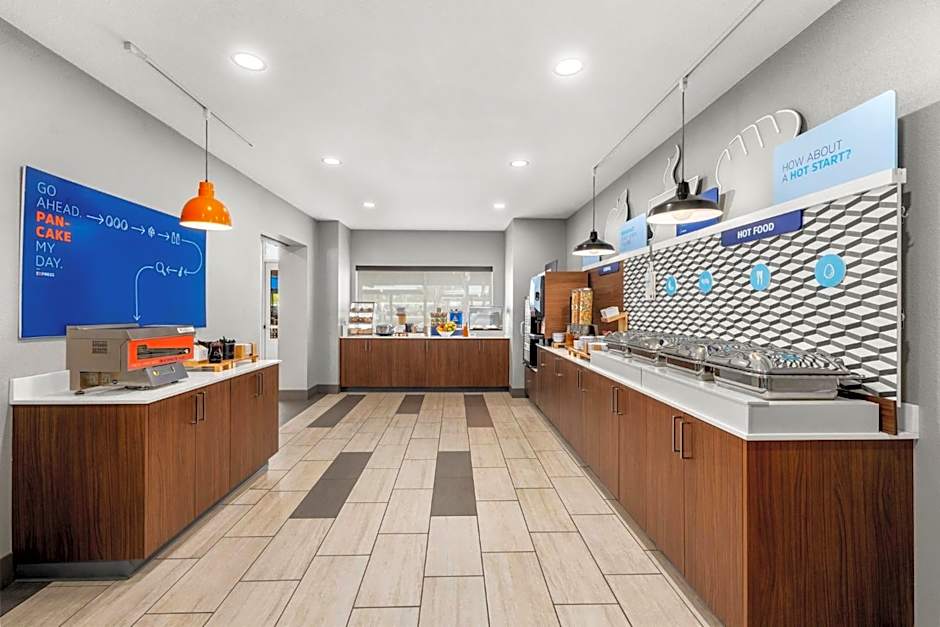 Holiday Inn Express And Suites Phoenix West Tolleson By IHG