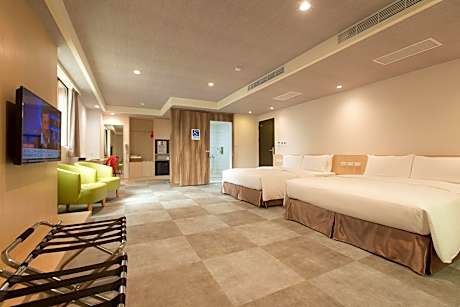 Superior Quadruple Room