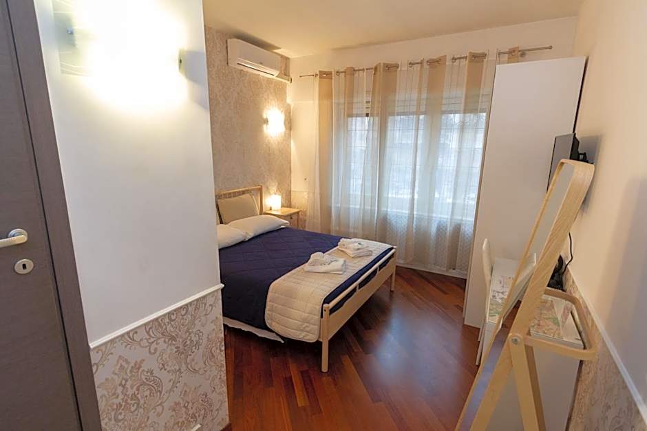 Aurelio Deluxe Rooms