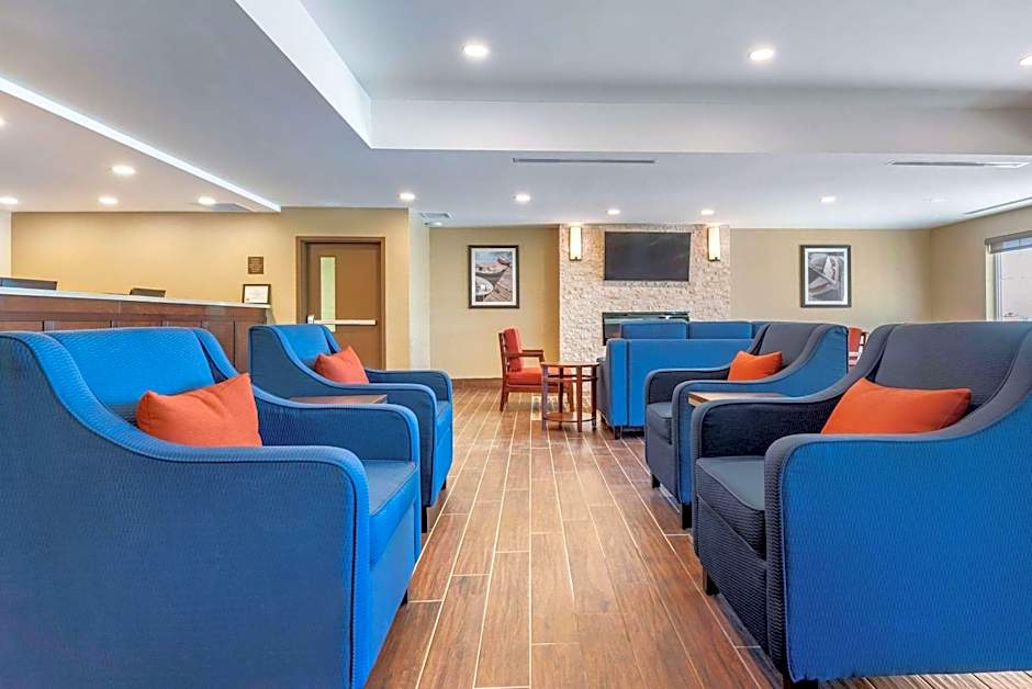 Comfort Inn & Suites Napanee