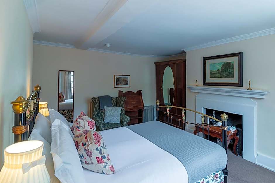 Spread Eagle Inn