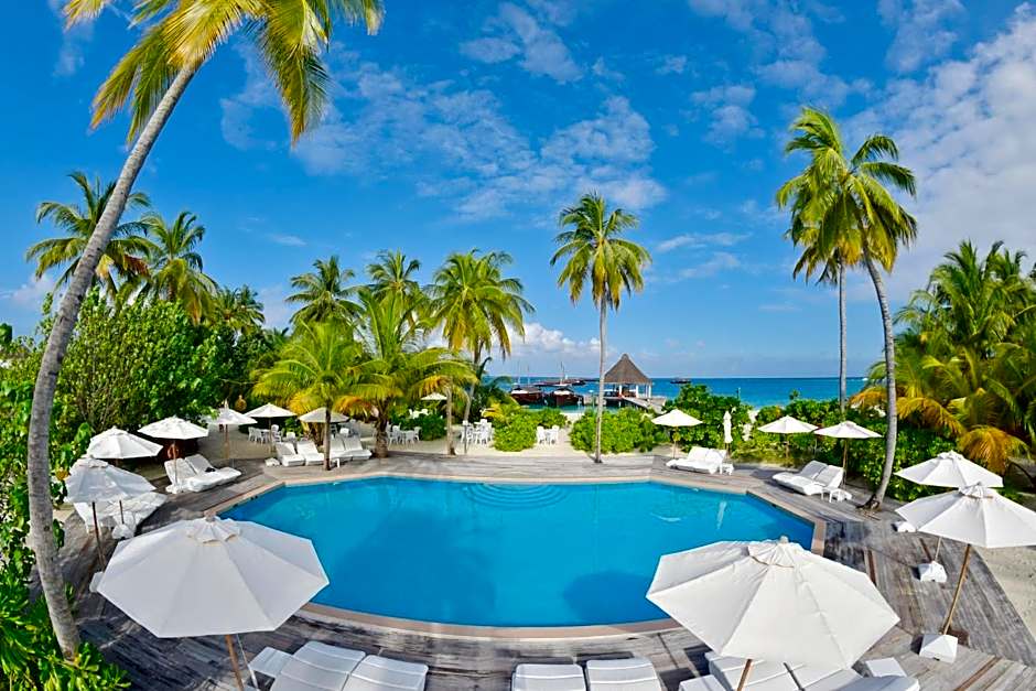 Safari Island Resort & Spa Maldives