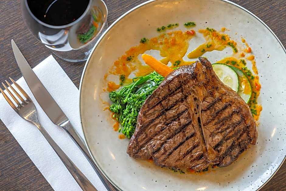 Ambassador On Ruthven