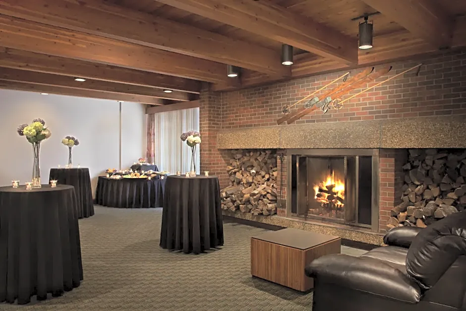 Valhalla Hotel & Conference Centre