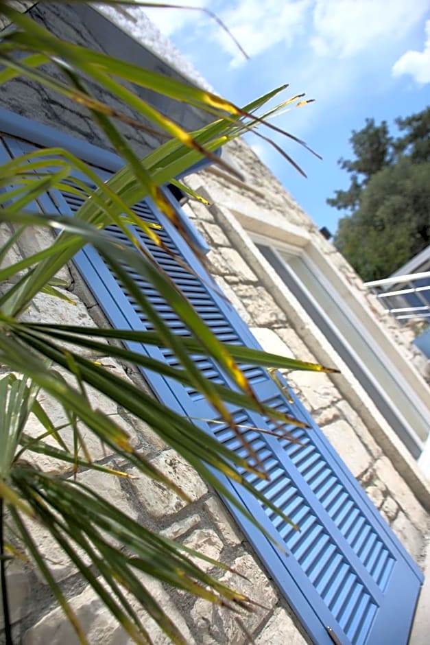 Tepe Hotel