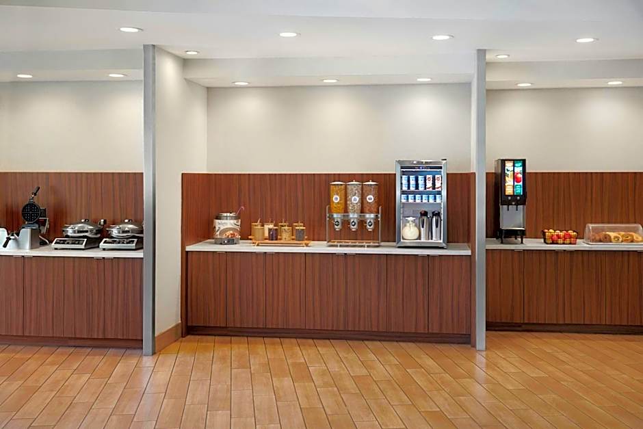 Fairfield Inn & Suites by Marriott Reading Wyomissing