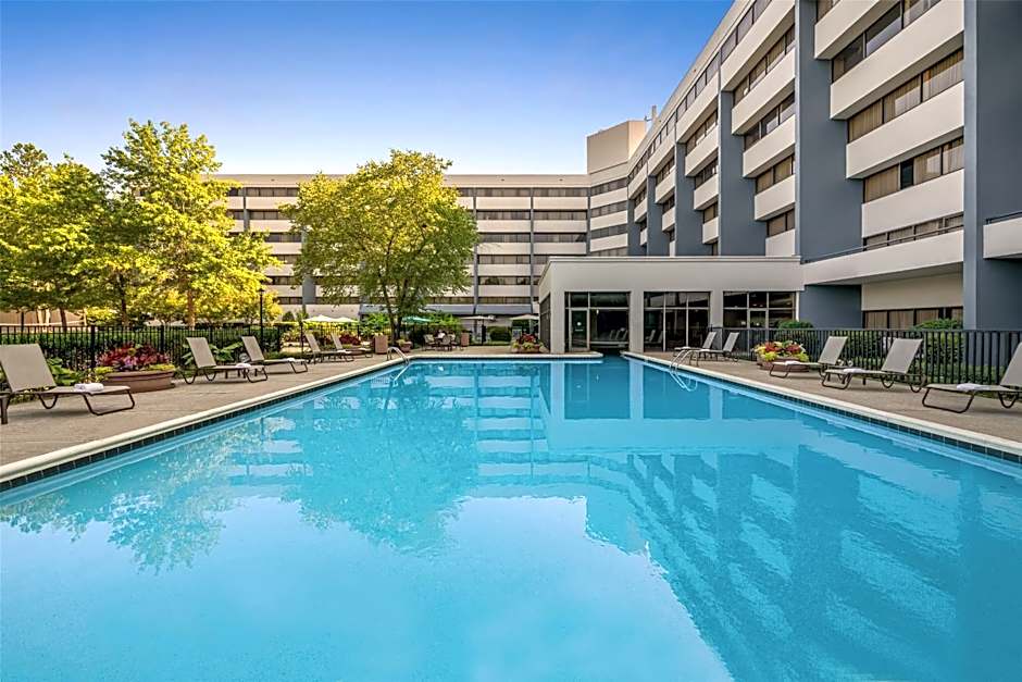 DoubleTree Suites By Hilton Raleigh-Durham