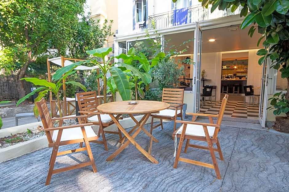 Auberge de Jeunesse HI Nice Les Camélias