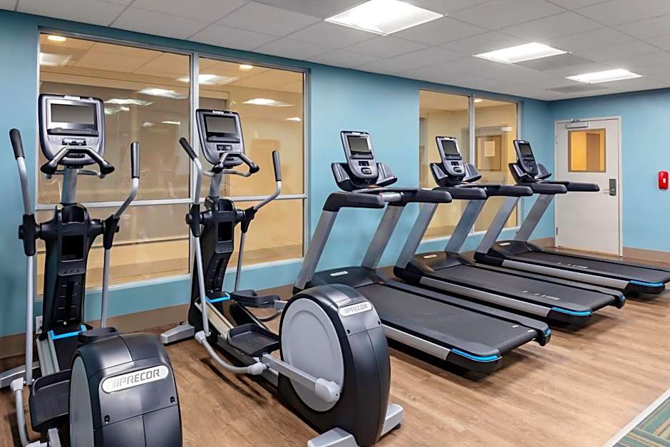 Holiday Inn Express And Suites Wilmington West - Medical Park By IHG