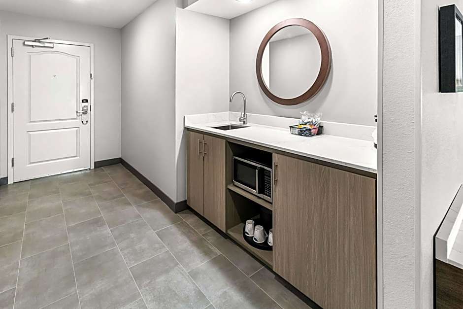 Hampton Inn by Hilton Dayton South