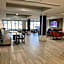 Holiday Inn Express and Suites Winchester By IHG