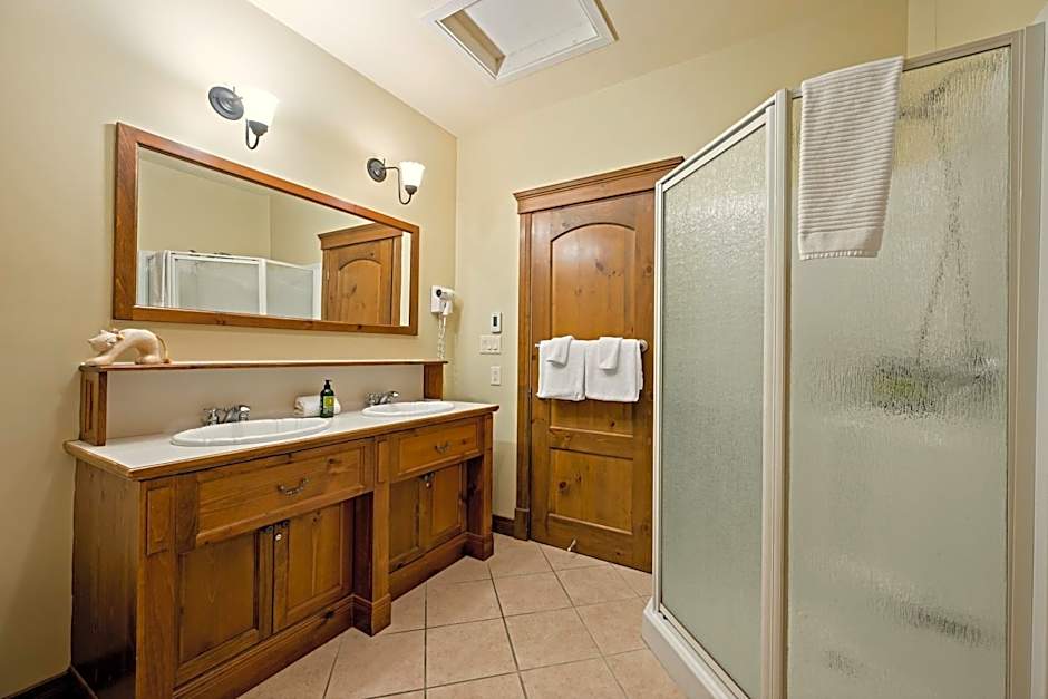 Tremblant Prestige - Manoir 108-2