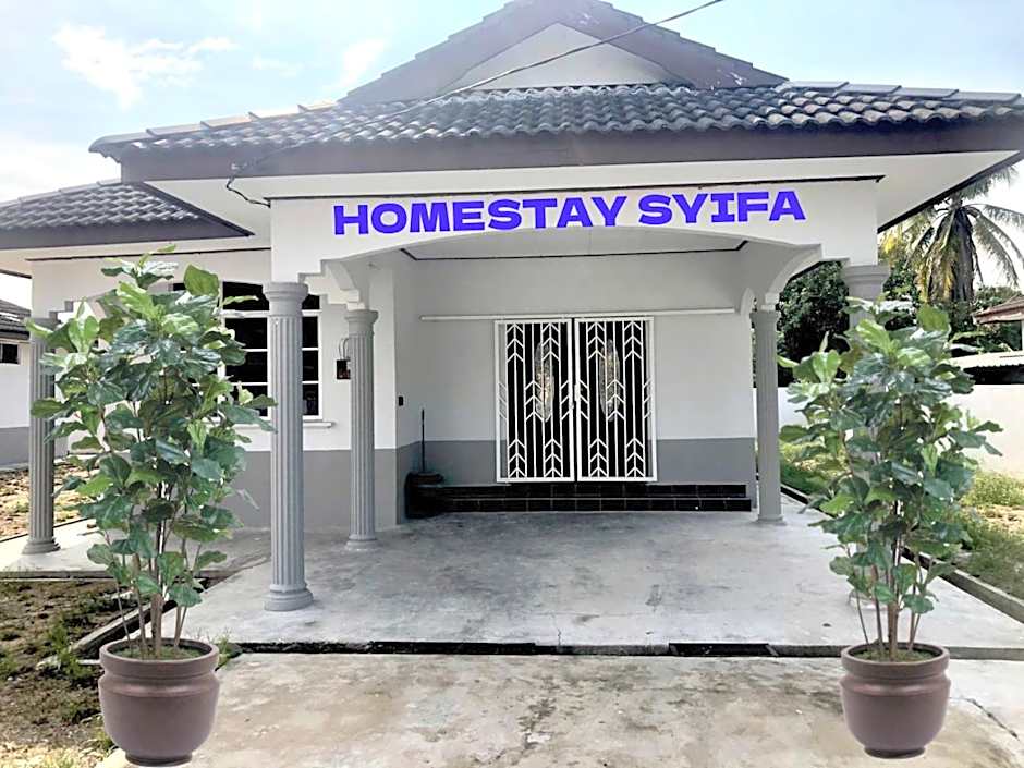 Homestay Syifa Gong Badak
