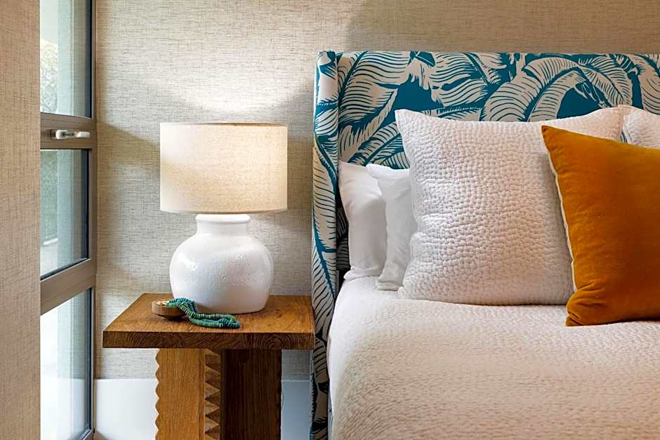Hapuna Beach Residences Condo - Luxury Redefined - Oceanfront