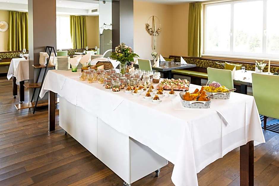 Winzerhotel am GUT MOSER