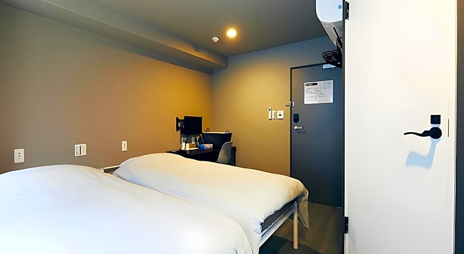 Hotel Pivot ShinImamiya Ekimae