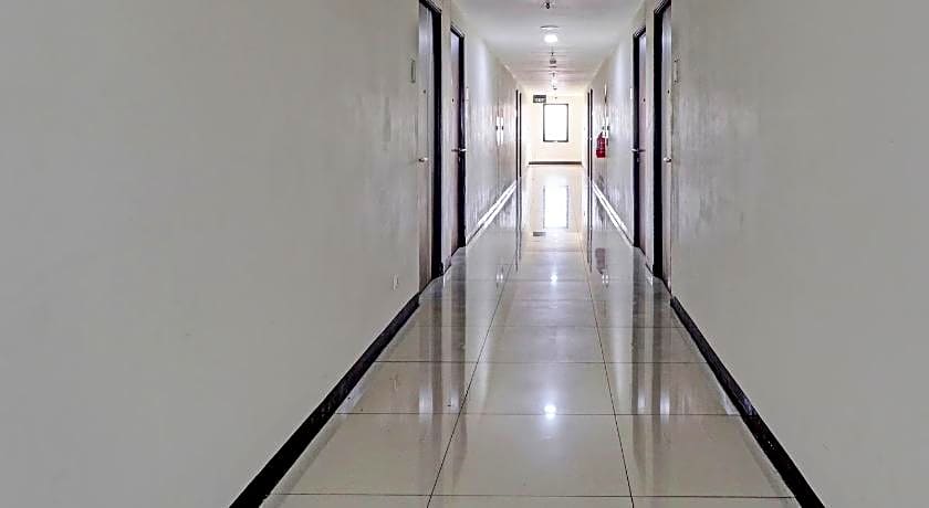 OYO Life 92735 Apartemen Tamansari Panoramic By Santuy