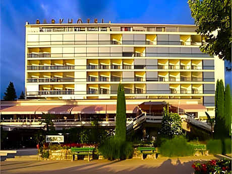 Parkhotel Portschach - Das Hotelresort mit Insellage am Worthersee