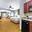 La Quinta Inn & Suites by Wyndham Marble Falls