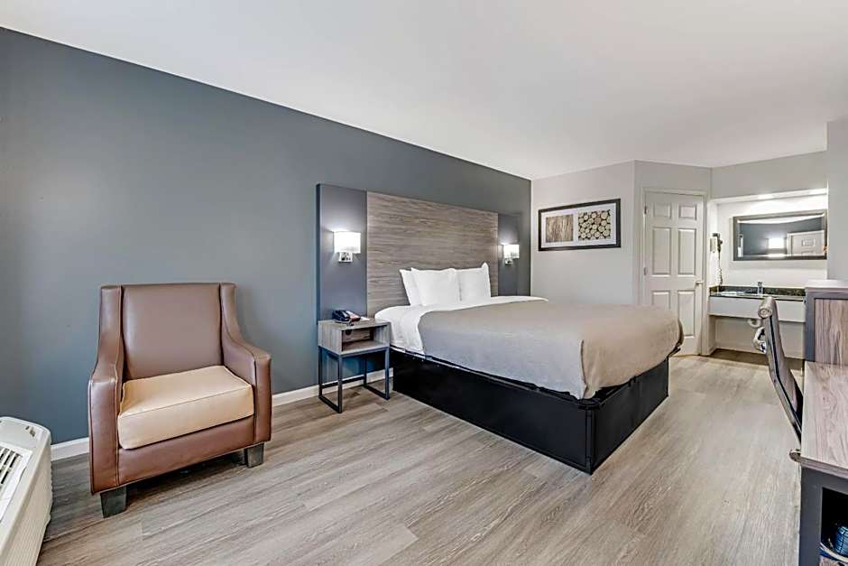 Quality Inn Laurinburg