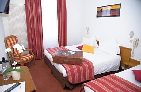 Comfort Triple Room